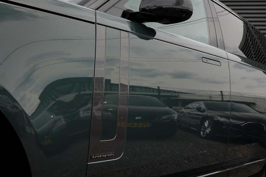 Land Rover Range Rover 3.0 P550e Autobiography PHEV / Pano / Massage / Comfort pack / 5jr Garantie / Belgravia