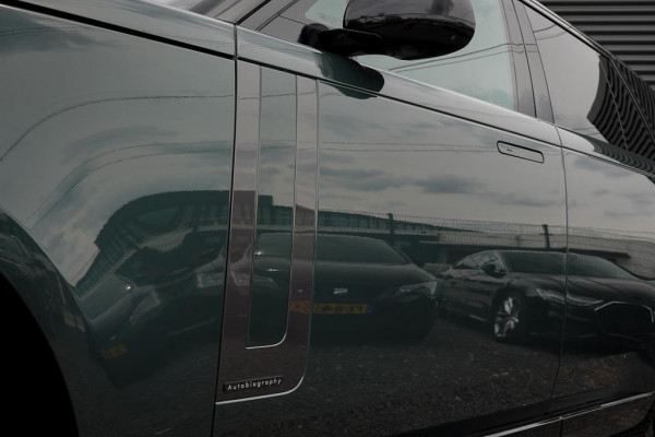 Land Rover Range Rover 3.0 P550e Autobiography PHEV / Pano / Massage / Comfort pack / 5jr Garantie / Belgravia