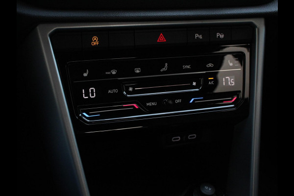 Volkswagen T-Roc 1.5 TSI 150pk DSG Life | Navigatie | Apple Carplay/Android Auto | Adaptive Cruise Control | Trekhaak | Parkeersensoren | Stoelverwarming | Ledverlichting | Getinte ramen | Climate Control |