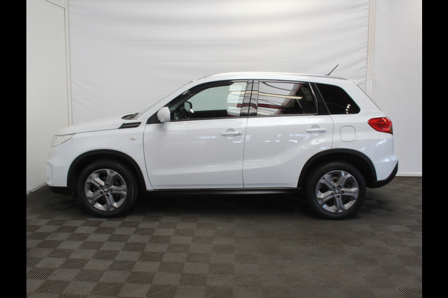 Suzuki Vitara 1.6 Exclusive CRUISE | CLIMATE | CAMERA | AFNTREKHAAK | STOELVERW | CARPLAY | LED
