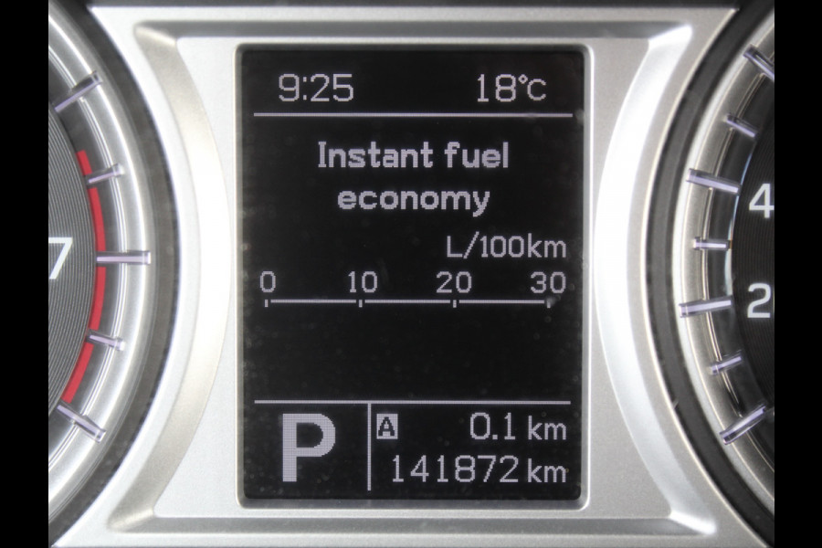 Suzuki Vitara 1.6 Exclusive CRUISE | CLIMATE | CAMERA | AFNTREKHAAK | STOELVERW | CARPLAY | LED