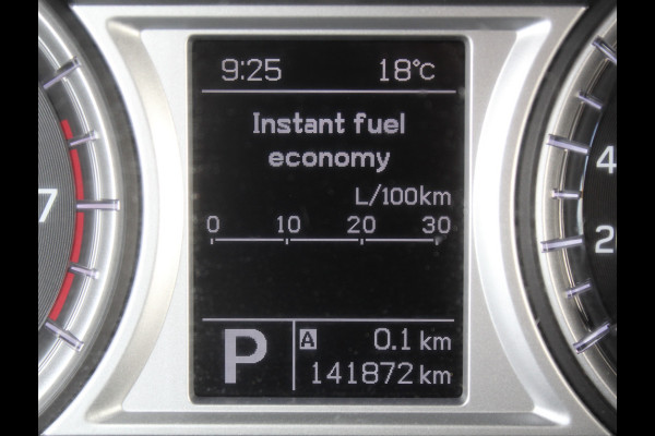 Suzuki Vitara 1.6 Exclusive CRUISE | CLIMATE | CAMERA | AFNTREKHAAK | STOELVERW | CARPLAY | LED