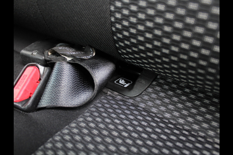 Suzuki Vitara 1.6 Exclusive CRUISE | CLIMATE | CAMERA | AFNTREKHAAK | STOELVERW | CARPLAY | LED