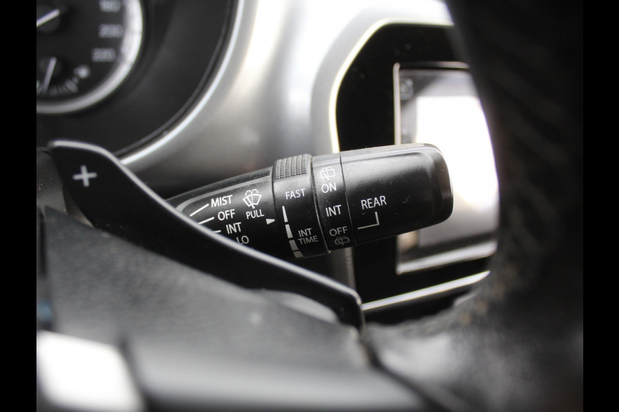 Suzuki Vitara 1.6 Exclusive CRUISE | CLIMATE | CAMERA | AFNTREKHAAK | STOELVERW | CARPLAY | LED