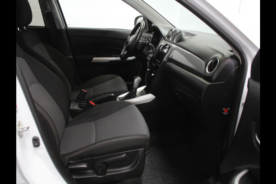Suzuki Vitara 1.6 Exclusive CRUISE | CLIMATE | CAMERA | AFNTREKHAAK | STOELVERW | CARPLAY | LED
