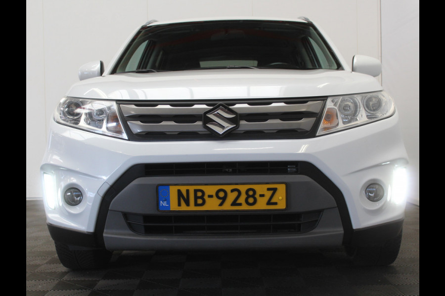 Suzuki Vitara 1.6 Exclusive CRUISE | CLIMATE | CAMERA | AFNTREKHAAK | STOELVERW | CARPLAY | LED