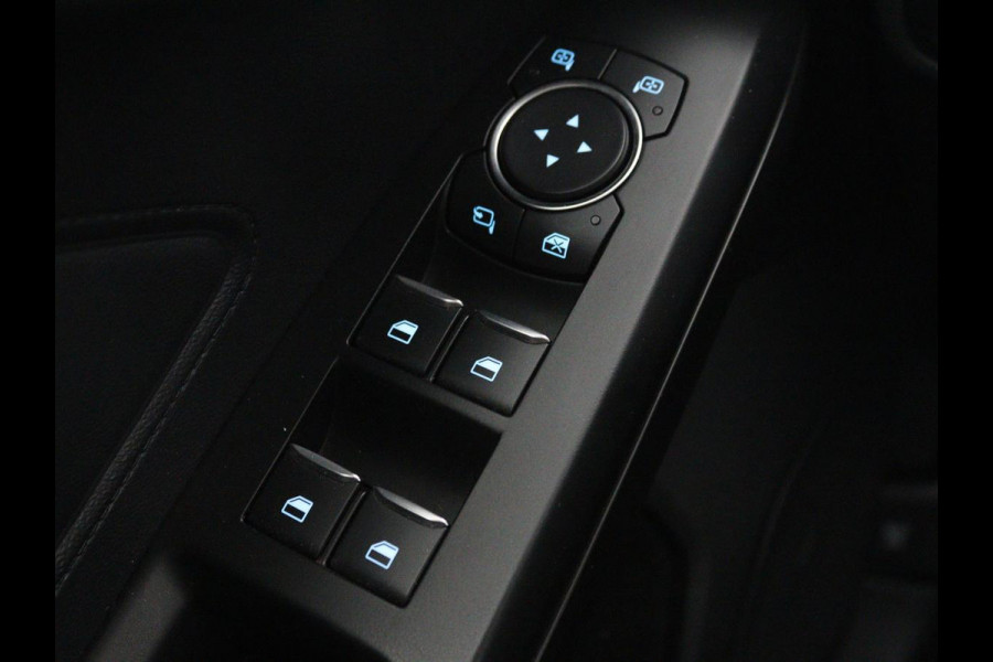 Ford Focus 1.0 EcoBoost Hybrid Active | Leder | Trekhaak | Camera | Carplay | Full LED | Keyless | Navigatie | Climate control