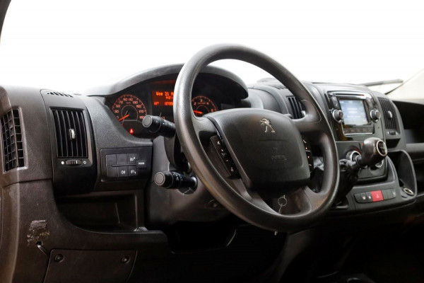 Peugeot Boxer 2.0 BlueHDI 130pk E6 L3H2 Premium D.C. Airco 11-2019