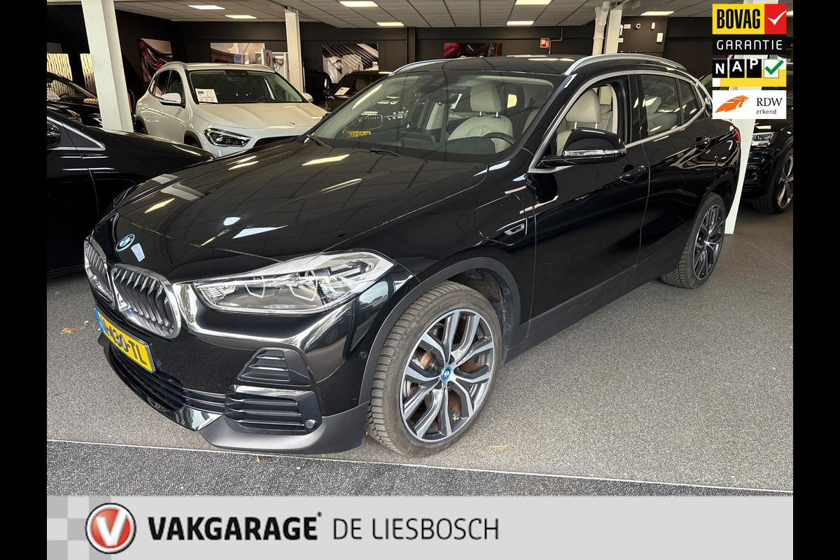 BMW X2 XDrive25e Business Edition Plus / head-up / Panorama-dak / Leder / stoelverwarming