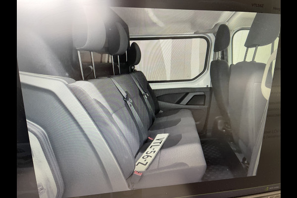 Renault Trafic 2.0 dCi 150 T29 L2H1 DC 5 persoons Business / vaste prijs rijklaar € 24.950 ex btw