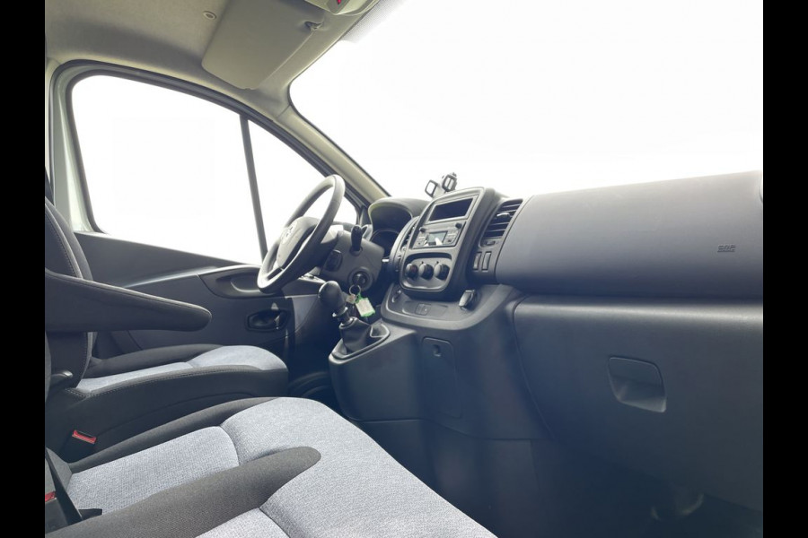 Opel Vivaro 1.6 CDTI E6 Edition 3 zits BPM Vrij! Lease €211 p/m, Trekhaak, Inrichting, Imperiaal, Airco, Cruise controle, Onderhoudshistorie aanwezig