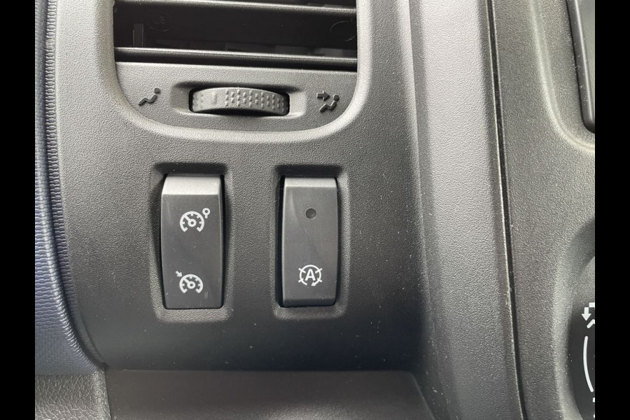Opel Vivaro 1.6 CDTI E6 Edition 3 zits BPM Vrij! Lease €211 p/m, Trekhaak, Inrichting, Imperiaal, Airco, Cruise controle, Onderhoudshistorie aanwezig