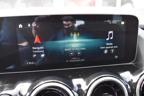 Mercedes-Benz B-Klasse 180 Business Solution Automaat / Airco / Camera / Navigatie / Lane assist / Cruise
