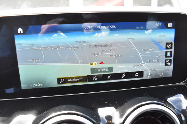 Mercedes-Benz B-Klasse 180 Business Solution Automaat / Airco / Camera / Navigatie / Lane assist / Cruise