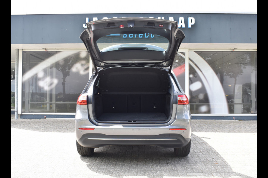 Mercedes-Benz B-Klasse 180 Business Solution Automaat / Airco / Camera / Navigatie / Lane assist / Cruise