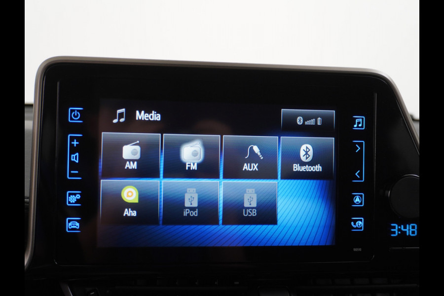Toyota C-HR 1.8I Hybrid Automaat Voorruit+Stoel+Stuurverwarming Navi Camera Adap. Cruise Control Lane Assist Dynamic Regen/Lichtsensor Keyless Led Lmv 18" Bluetooth Rijstrooksensor Verkeersborddetectie
