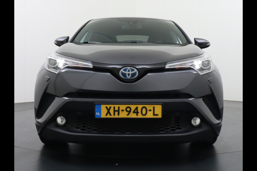 Toyota C-HR 1.8I Hybrid Automaat Voorruit+Stoel+Stuurverwarming Navi Camera Adap. Cruise Control Lane Assist Dynamic Regen/Lichtsensor Keyless Led Lmv 18" Bluetooth Rijstrooksensor Verkeersborddetectie