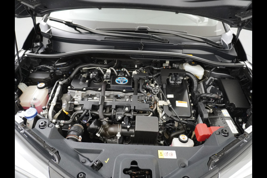 Toyota C-HR 1.8I Hybrid Automaat Voorruit+Stoel+Stuurverwarming Navi Camera Adap. Cruise Control Lane Assist Dynamic Regen/Lichtsensor Keyless Led Lmv 18" Bluetooth Rijstrooksensor Verkeersborddetectie