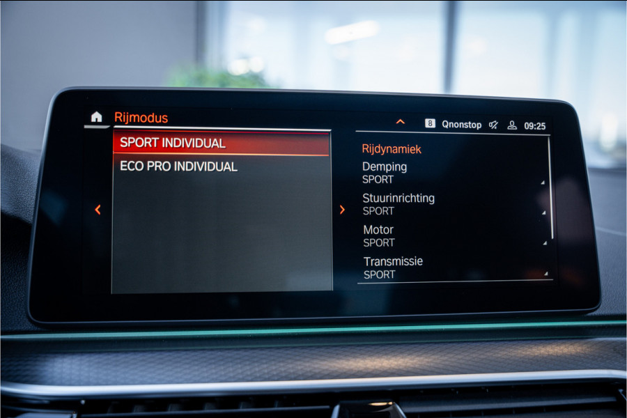 BMW 5 Serie Touring 530i Business Edition Plus - M Sport Performance | Panorama | Memory | HUD | ACC