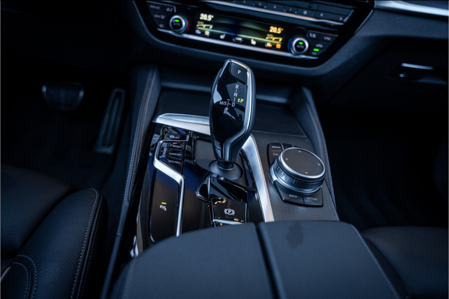 BMW 5 Serie Touring 530i Business Edition Plus - M Sport Performance | Panorama | Memory | HUD | ACC