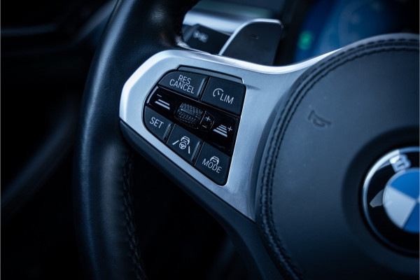 BMW 5 Serie Touring 530i Business Edition Plus - M Sport Performance | Panorama | Memory | HUD | ACC