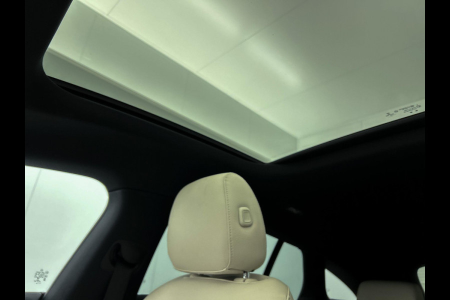 Mercedes-Benz CLA-Klasse Shooting Brake 200 Business Luxury(NL-auto, 1e Eig, Dealer OnderH, Panorama, SfeerV, Trekhaak, Etc)