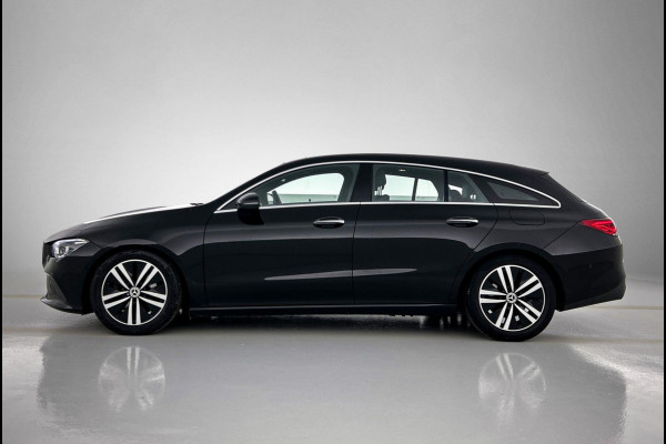 Mercedes-Benz CLA-Klasse Shooting Brake 180 Business Luxury(1e Eig, Dealer OndH, NL-auto, Panorama, Sfeer-V, Navi, Camera, Etc)
