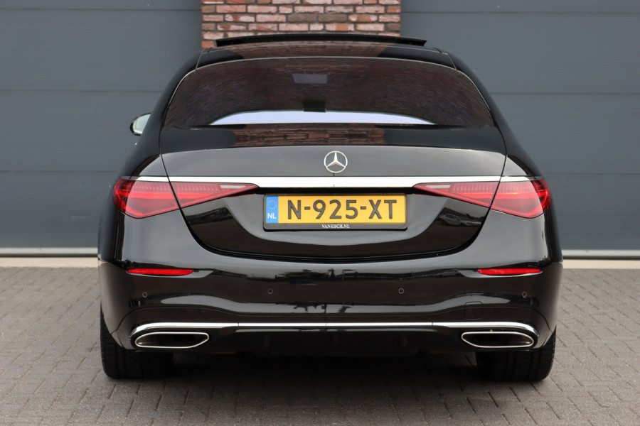 Mercedes-Benz S-Klasse 500 4MATIC Lang AMG Line Aut9 | Achterasbesturing | Luchtvering | Chauffeurspakket | Zonweringspakket | Distronic+ | Entertainment Achter | Massage | Stoelventilatie | Digital Light | HUD | Verwarmd Stuurwiel |