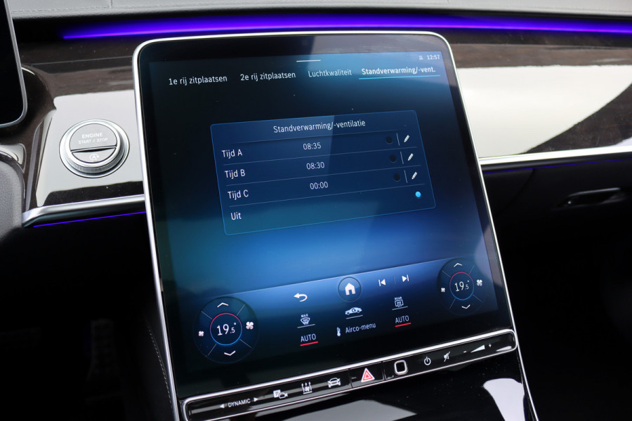 Mercedes-Benz S-Klasse 500 4MATIC Lang AMG Line Aut9 | Achterasbesturing | Luchtvering | Chauffeurspakket | Zonweringspakket | Distronic+ | Entertainment Achter | Massage | Stoelventilatie | Digital Light | HUD | Verwarmd Stuurwiel |
