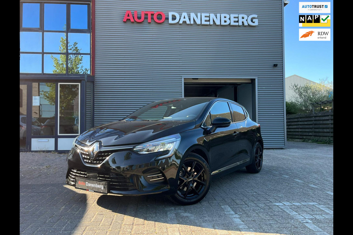 Renault Clio 1.6 E-Tech Hybrid 140 Initiale Renault Clio 1.6 E-Tech Hybrid 140 Initiale