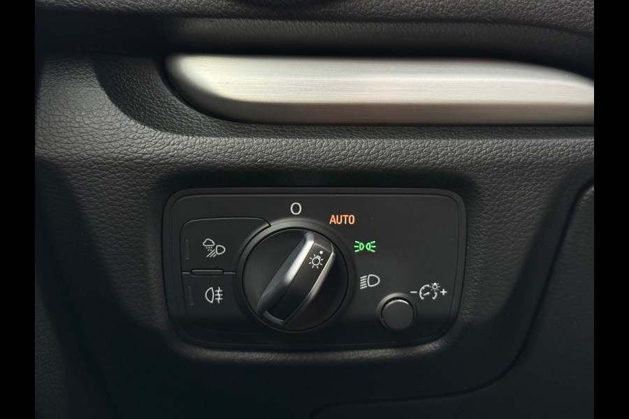 Audi A3 Limousine 1.5 TFSI 3x S-Line CarPlay Camera