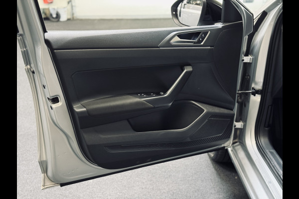 Volkswagen Taigo 1.0 TSI DSG R-Line | 18" | Virtual | Keyless | Camera