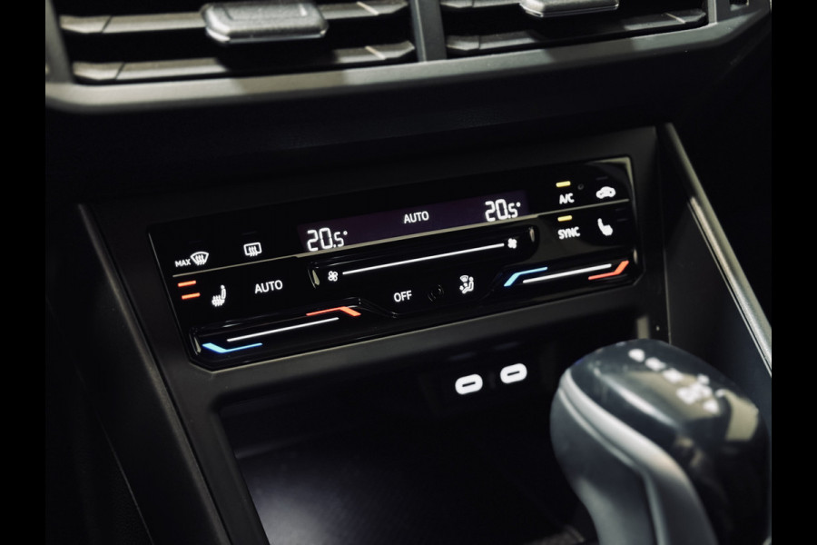 Volkswagen Taigo 1.0 TSI DSG R-Line | 18" | Virtual | Keyless | Camera