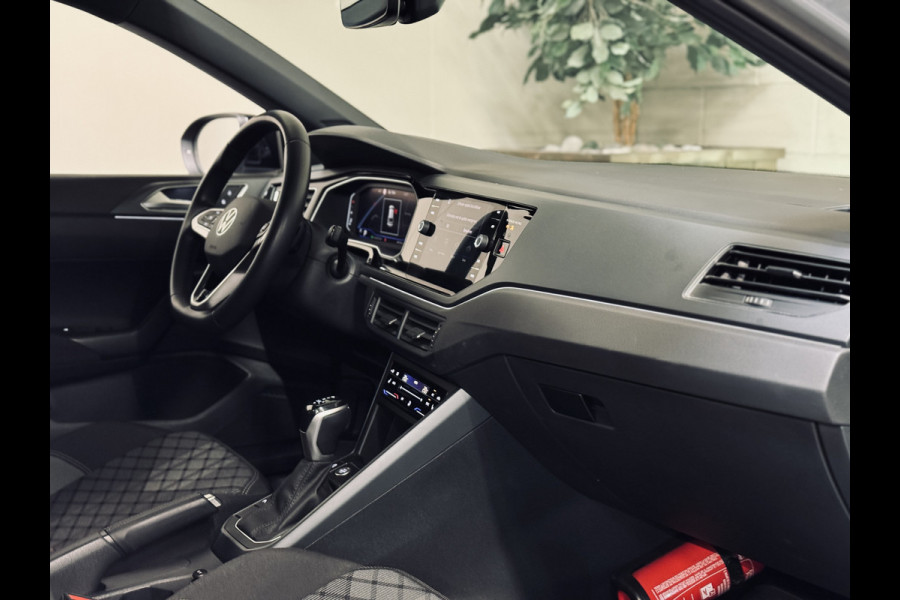 Volkswagen Taigo 1.0 TSI DSG R-Line | 18" | Virtual | Keyless | Camera
