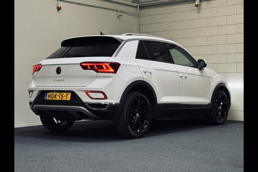 Volkswagen T-Roc 1.5 TSI DSG Style | Massage | IQ | Beats | Trekhaak