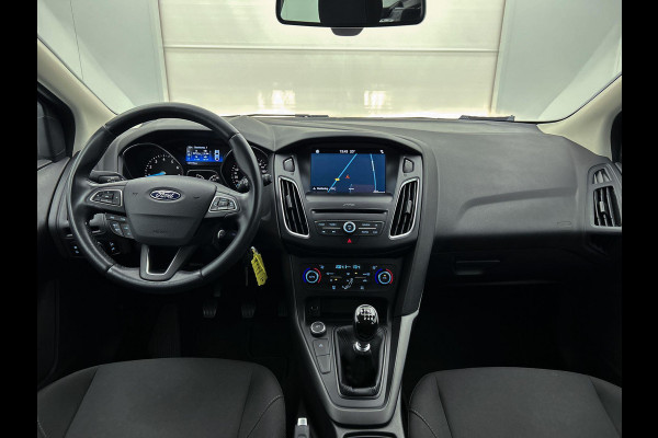 Ford FOCUS Wagon 1.0 Lease Edition (NAVIGATIE, CLIMA, PARKEERSENSOREN, STUURBEDIENING, 1e EIGENAAR, GOED ONDERHOUDEN)