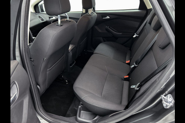 Ford FOCUS Wagon 1.0 Lease Edition (NAVIGATIE, CLIMA, PARKEERSENSOREN, STUURBEDIENING, 1e EIGENAAR, GOED ONDERHOUDEN)