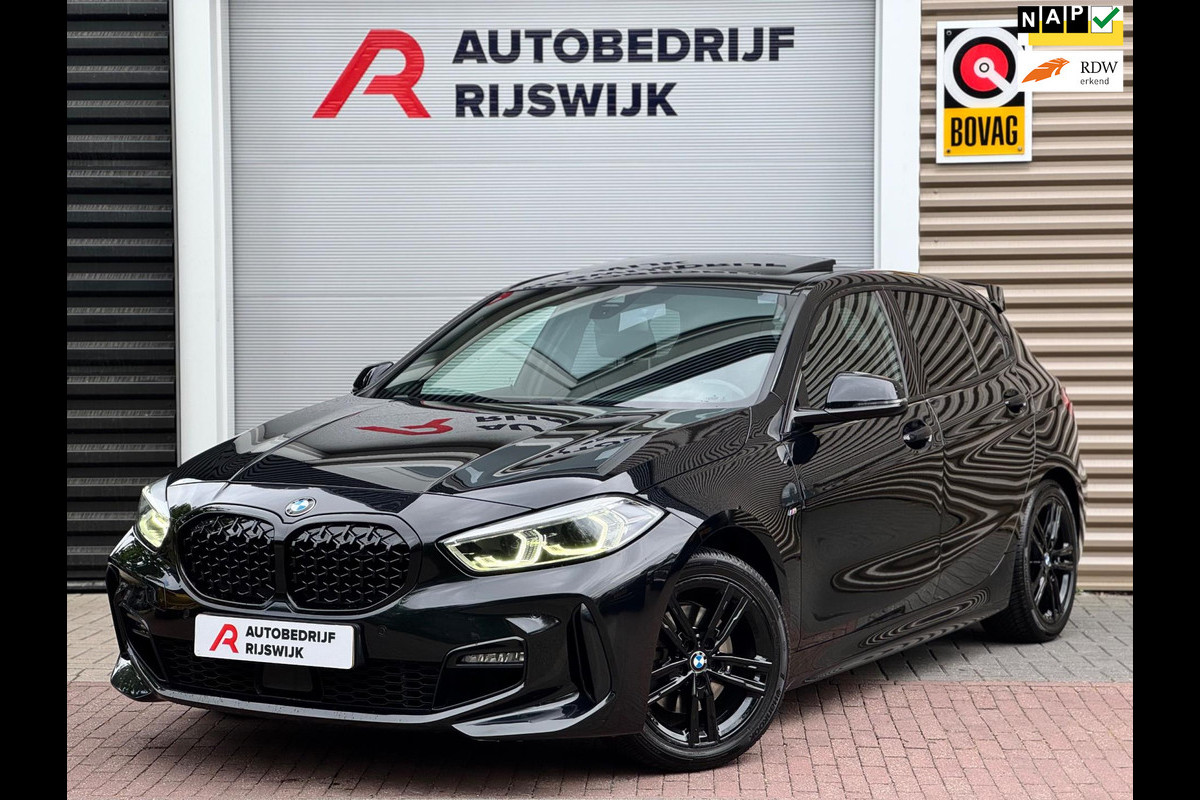 BMW 1-serie 118i M Sport High Executive Opendak/Xenon BMW 1-serie 118i M Sport High Executive Opendak/Xenon