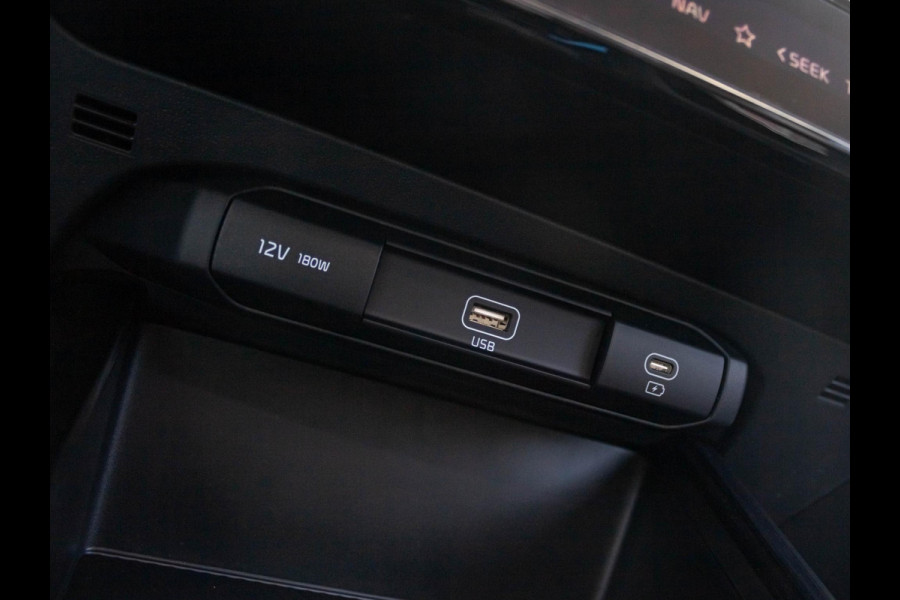 Kia Niro 1.6 GDi Hybrid DynamicPlusLine l Direct leverbaar l Private Lease v.a. € 494,-| Snelle Levering | LED | Clima | Navi | Carplay | Stoel&Stuur Verwarming | Schuif-/Kanteldak | Head-up display
