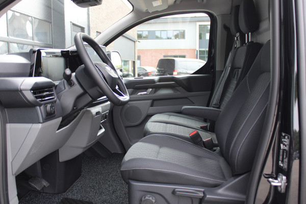 Ford Transit Custom 300 2.0 TDCI L2H1 Limited 136 pk - Side Bars - Voor & Achter Splitter - Spoiler - Trekhaak - Camera - Carplay