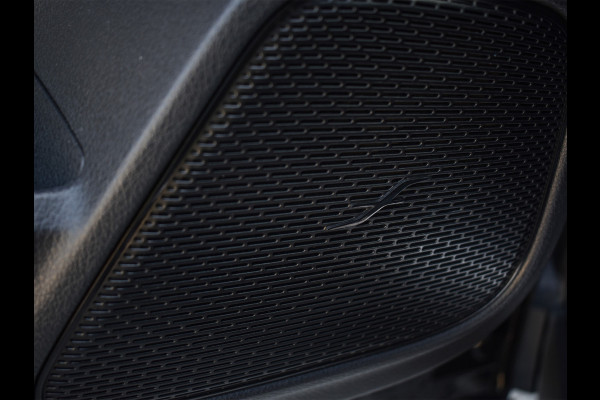 Mercedes-Benz GLA 200 AMG LINE EDITION ONE | PANORAMADAK | CAMERA | FULL-LED | STOELVERWARMING | SPORTSTOEL | CARBON INLEG | AMBIANCE INTERIEUR |