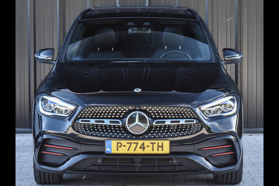 Mercedes-Benz GLA 200 AMG LINE EDITION ONE | PANORAMADAK | CAMERA | FULL-LED | STOELVERWARMING | SPORTSTOEL | CARBON INLEG | AMBIANCE INTERIEUR |