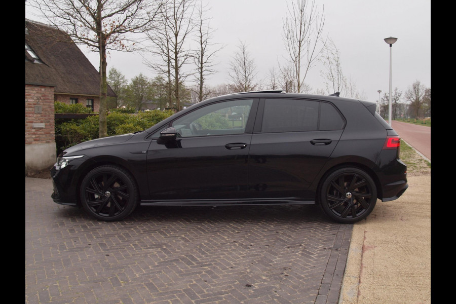 Volkswagen Golf 2.0TSI 190PK DSG | Schuifdak | Apple Carplay | Camera | Matrix-LED verlichting | Harman Kardon |