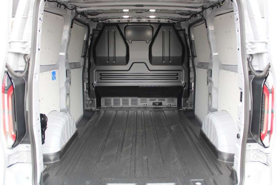 Ford Transit Custom 320 2.0 TDCI L1H1 Sport 170pk - 2x Schuifdeur - 19" LM velgen - ACC - Blind spot - Navi - Camera - Verwarmd stuur - 70l tank - R