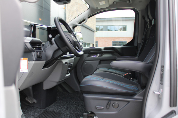 Ford Transit Custom 320 2.0 TDCI L1H1 Sport 170pk - 2x Schuifdeur - 19" LM velgen - ACC - Blind spot - Navi - Camera - Verwarmd stuur - 70l tank - R