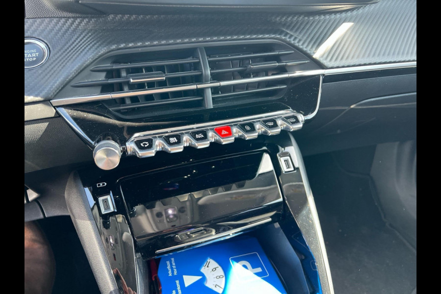 Peugeot e-2008 EV Allure 50 kWh
