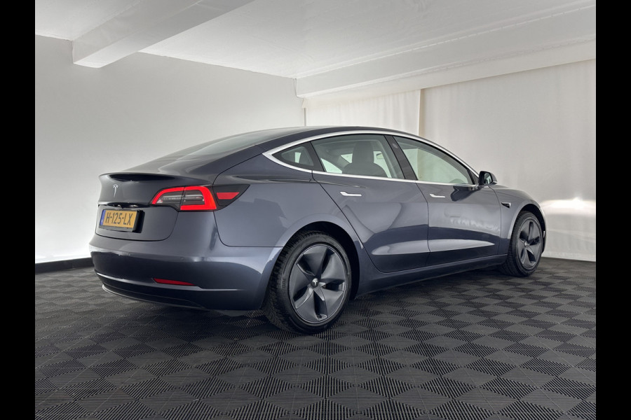 Tesla Model 3 Standard RWD Plus 60 kWh [ 3-Fase ] (INCL-BTW) Aut. *PANO | AUTO-PILOT | FULL-LEATHER | KEYLESS | FULL-LED | MEMORY-PACK | SURROUND-VIEW | DAB | CARPLAY | DIGI-COCKPIT | LANE-ASSIST | COMFORT-SEATS | 18"ALU*