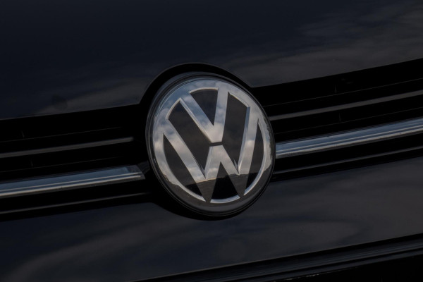 Volkswagen Golf 1.5 TSI Highline Business R | R-LINE | ACC | PDC | NAVI | LED