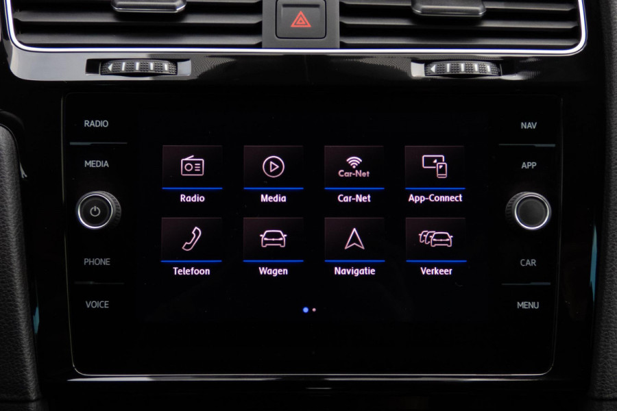 Volkswagen Golf 1.5 TSI Highline Business R | R-LINE | ACC | PDC | NAVI | LED