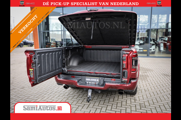 Dodge Ram 1500 Limited Night | 5,7 V8 Hemi | Z.G.A.N | Meest volle Hemi limited uitvoering | Comfortabele Dubbele Cabine met Royale 5 Zitplaatsen |